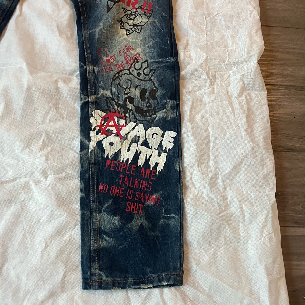 Men's Dark Blue Graphic Jeans with Skull & Text Print